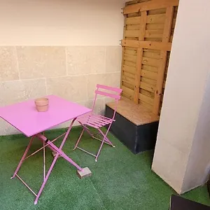 Charming In The Heart Of Avignon