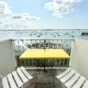Pieds Dans L'eau ! T2 Cosy Vue 180 , Port-Louis France